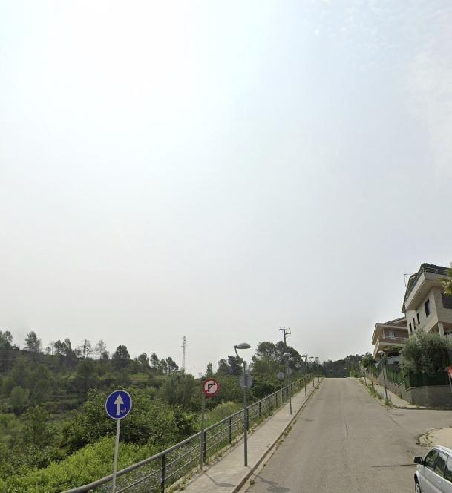  till salu hus River Park Bages 1