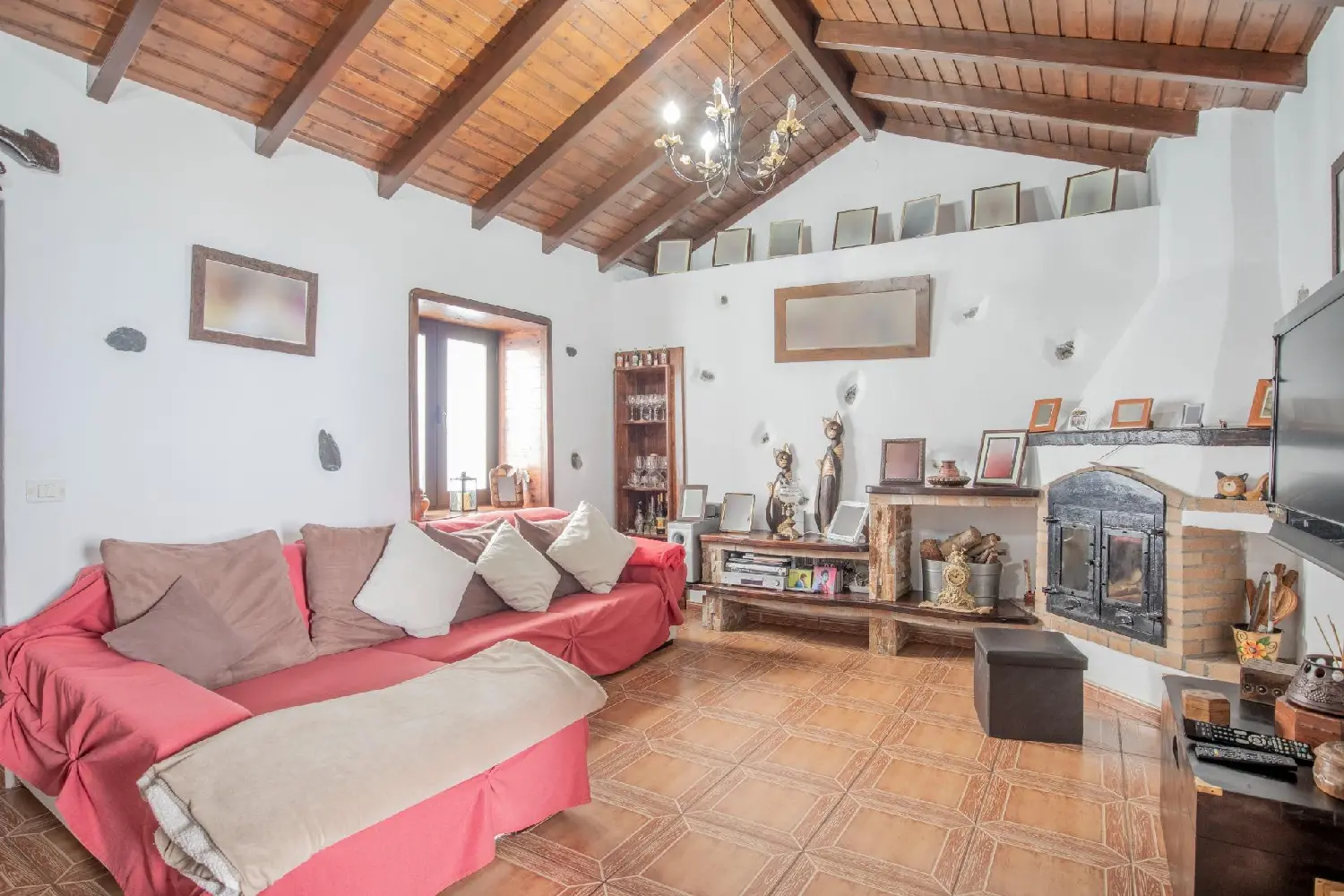  till salu hus Aguamansa Zona Norte 4