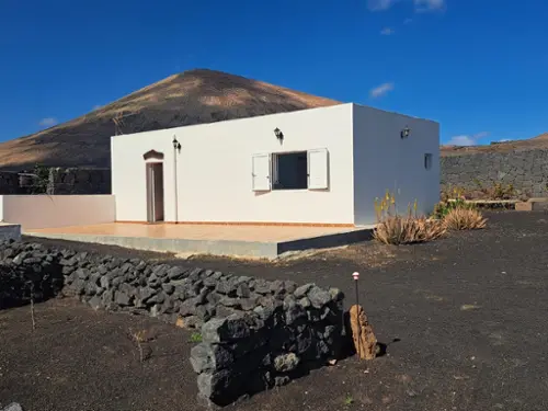 Aeropuerto Lanzarote hus foto 6201913