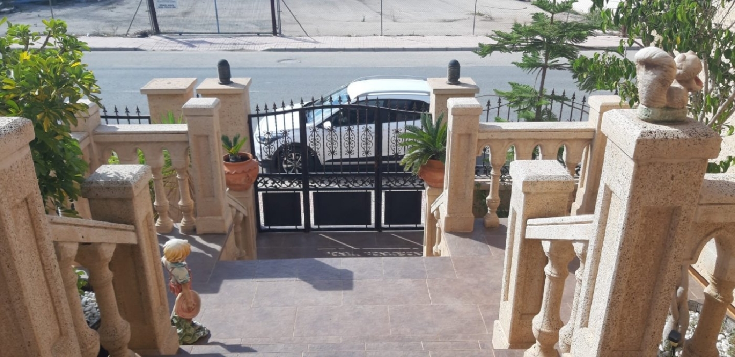  till salu hus San Felipe Neri Baix Vinalopó 8