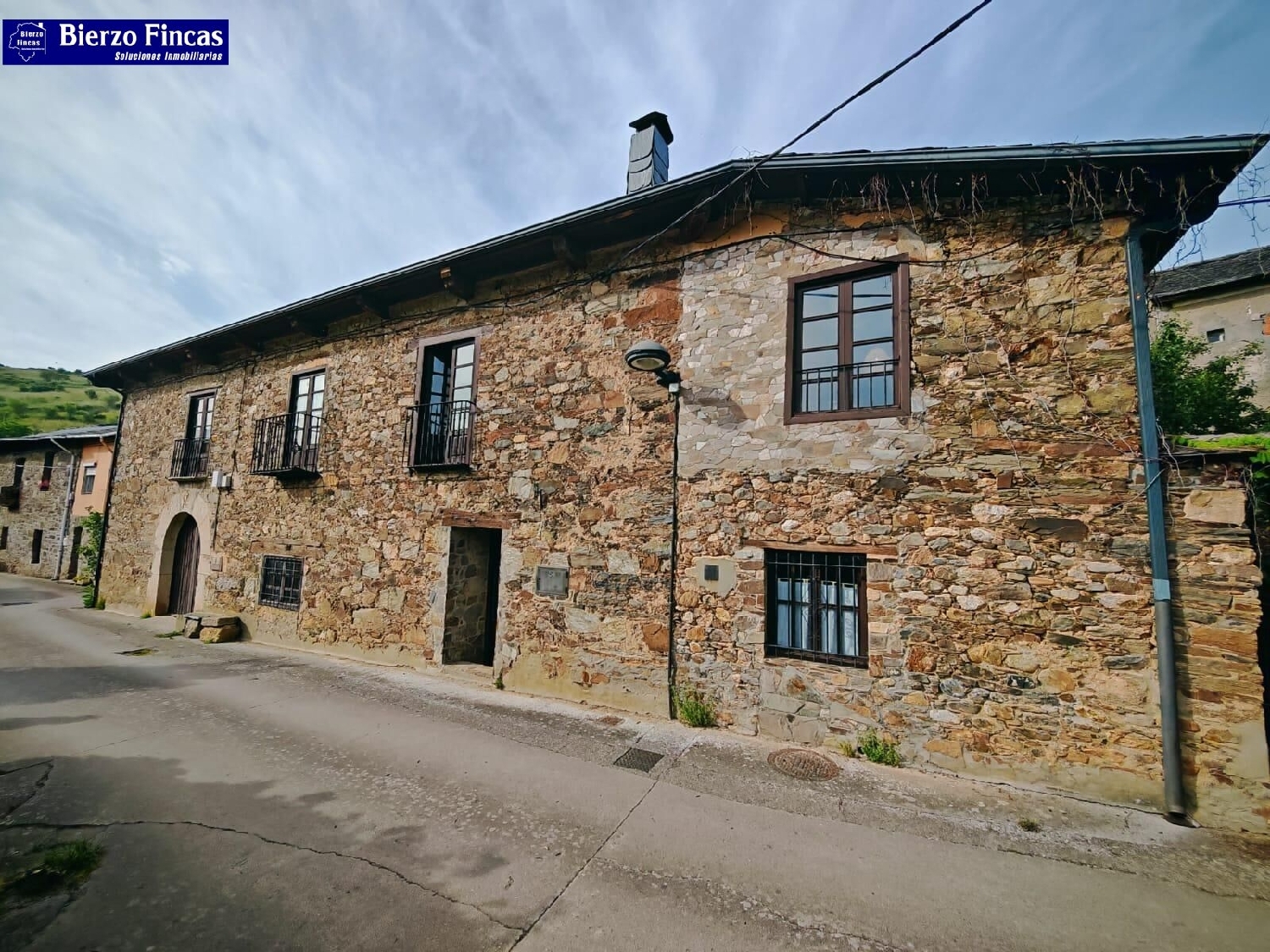 till salu hus San Lorenzo Bierzo (El) 3