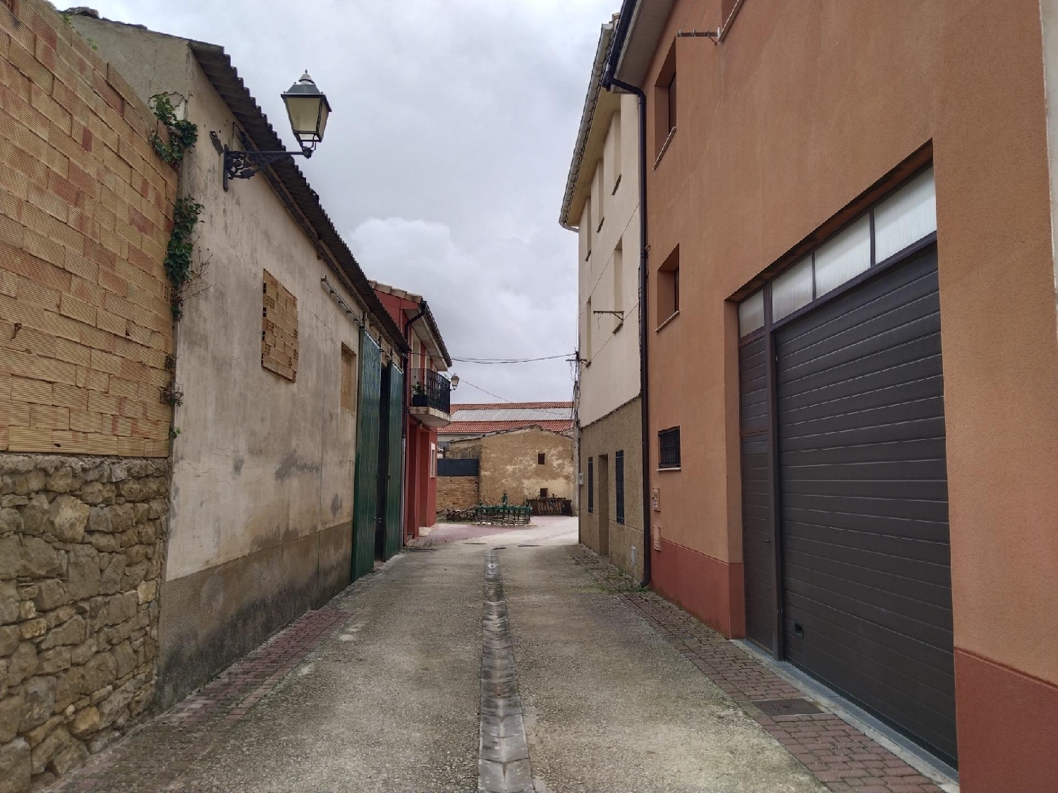 till salu hus San Martin De Unx Media Oriental 3