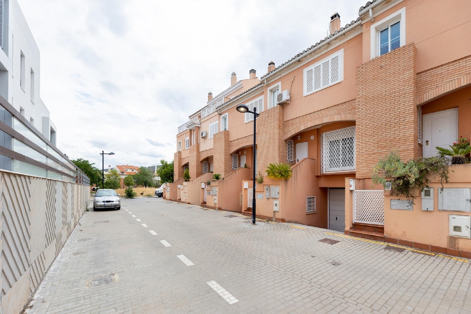 till salu hus Santa Juliana Vega De Granada 3