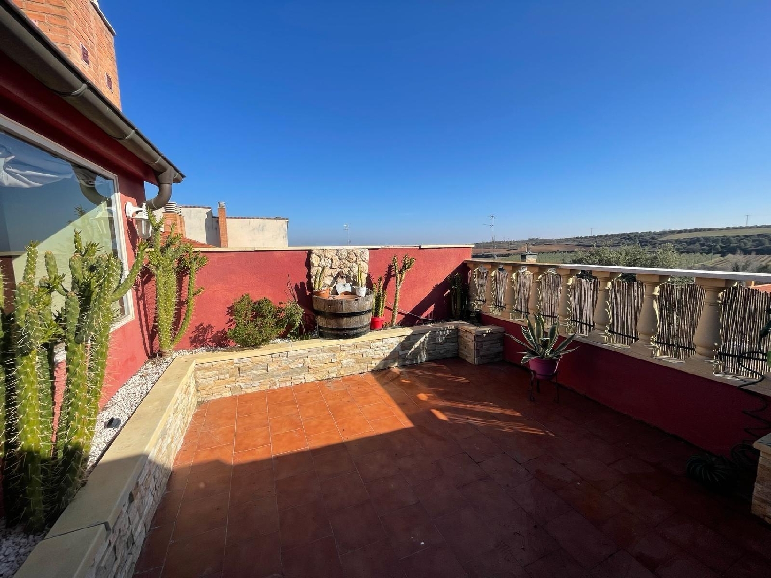  till salu hus Santa Lucia Rioja Media 1