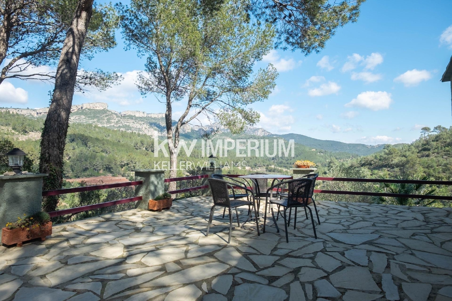  till salu hus Santa Marina Baix Camp 6