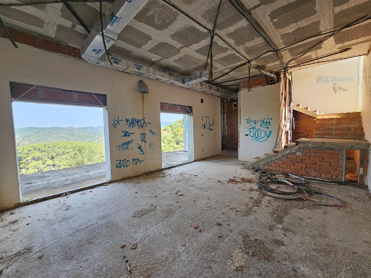  till salu hus Serra Brava Selva 8