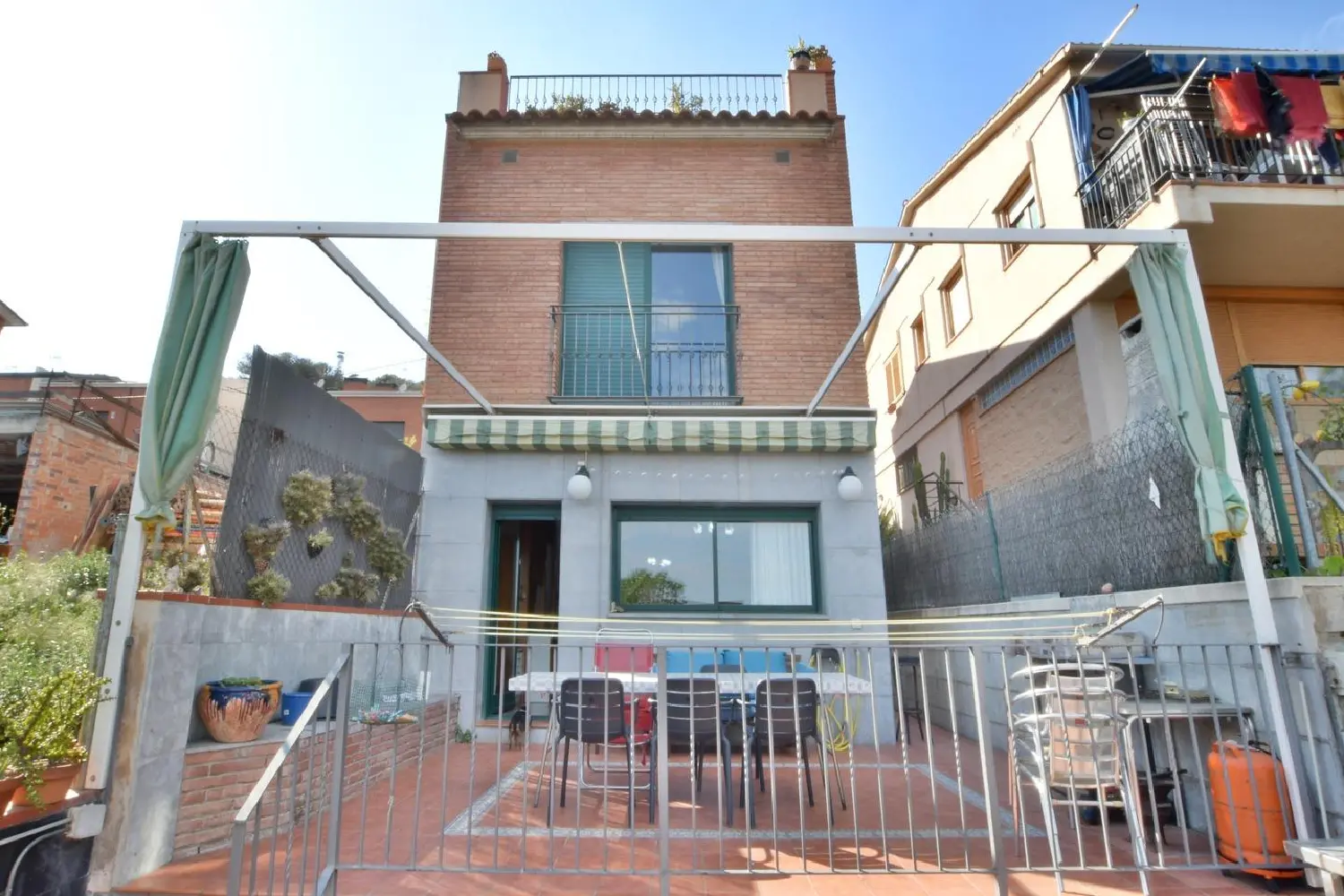  till salu hus Singuerlín Barcelonès 4