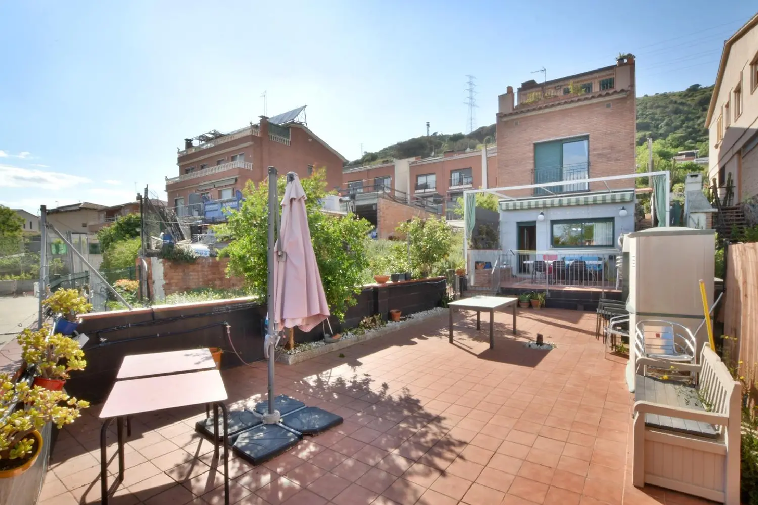 till salu hus Singuerlín Barcelonès 2