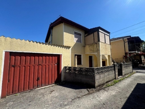 Posajo Penias Besaya hus foto 6216741