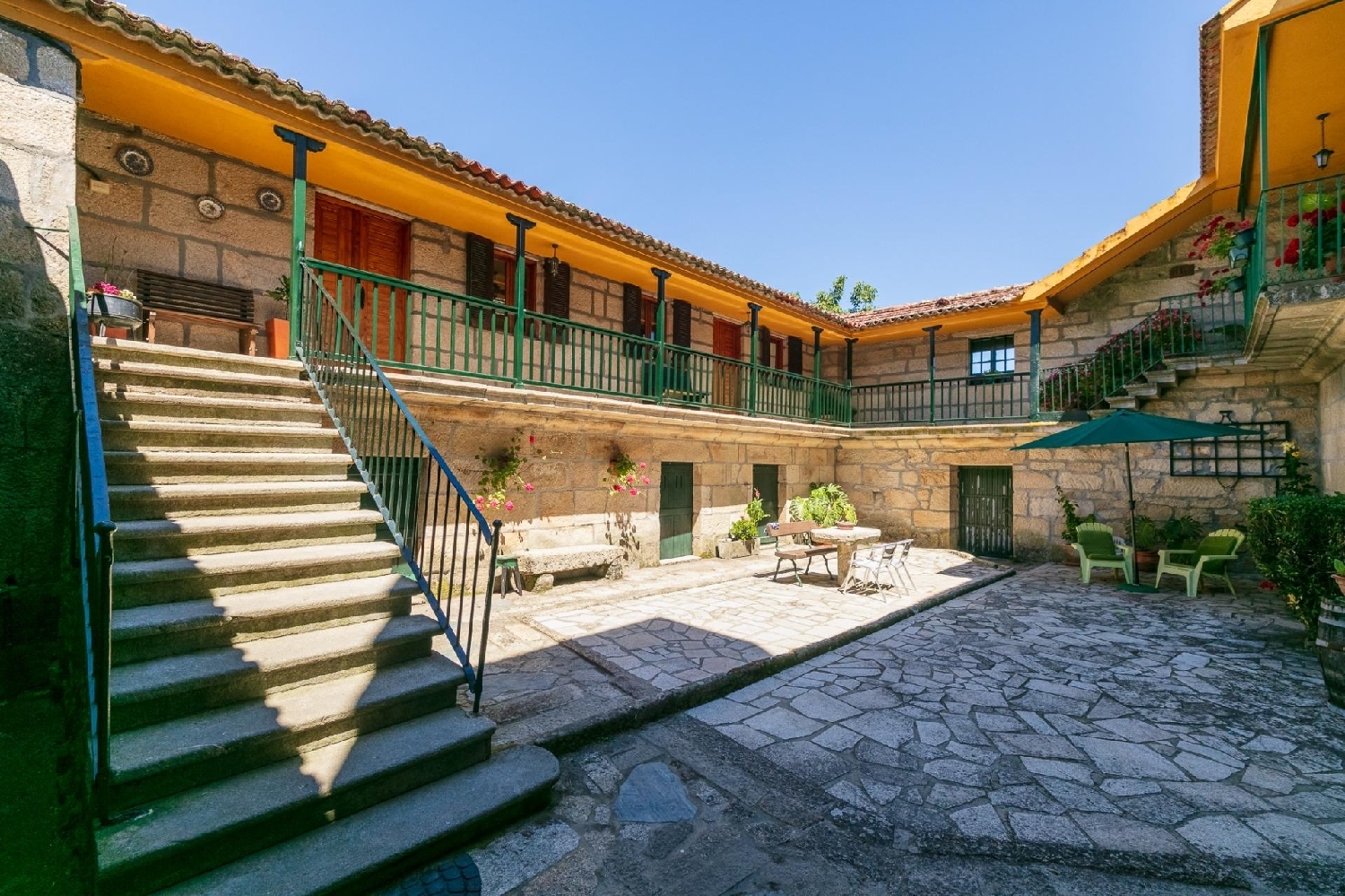 till salu hus Soutomaior Vigo 2