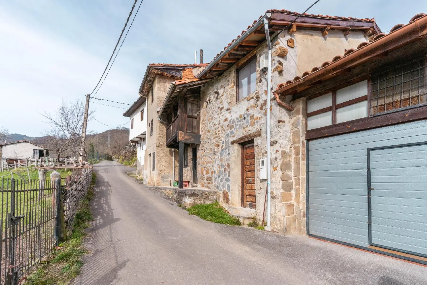 till salu hus Navaliego Nalón 2