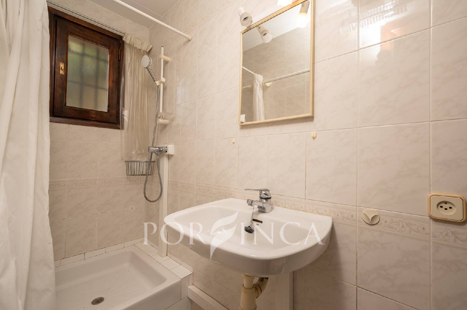  till salu hus Torre Valentina Baix Empordà 8