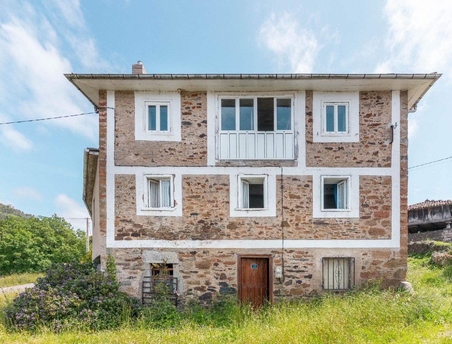 till salu hus Troncedo Narcea 2