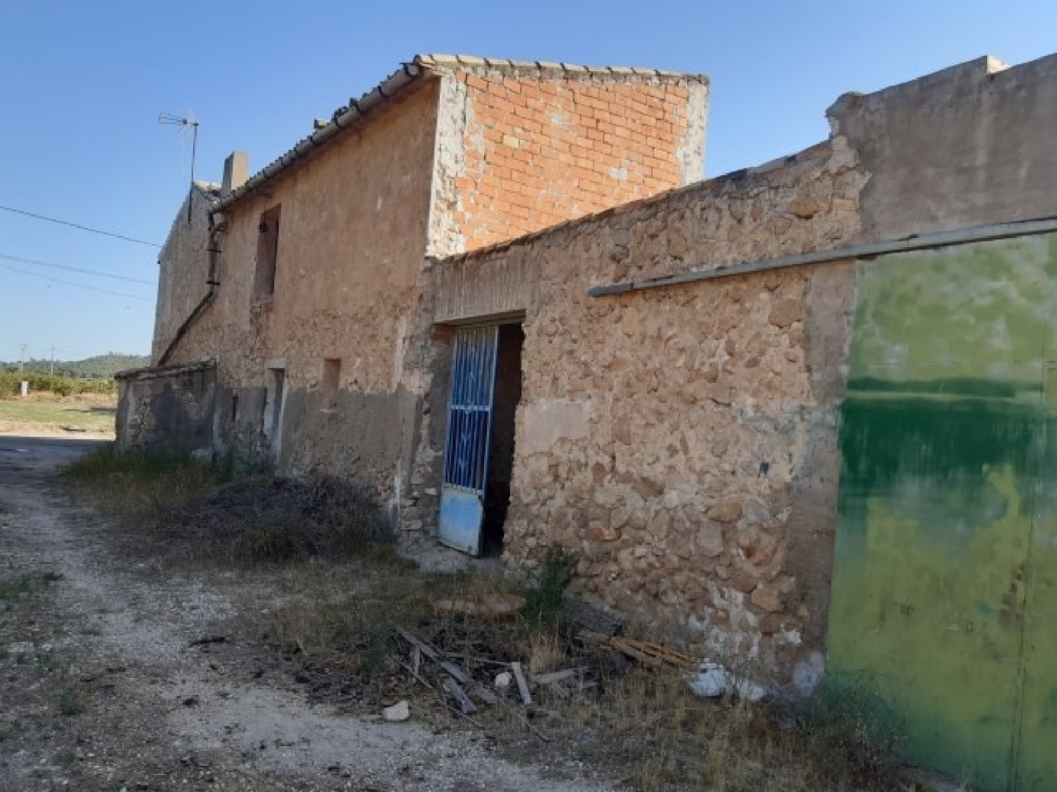  till salu hus Urbanización Colonia Virgen Del Rosario Alt Vinalopó 4