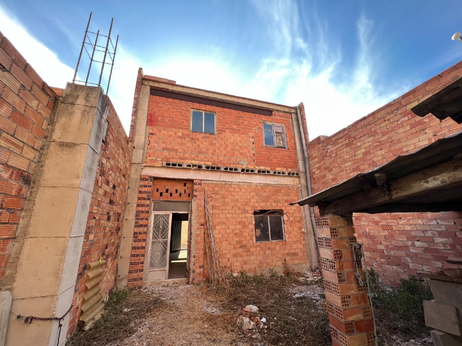  till salu hus Urbanización Peñascos Safor 5