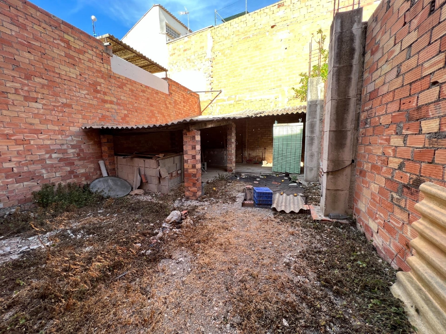  till salu hus Urbanización Peñascos Safor 6