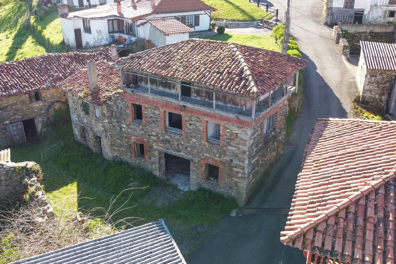 till salu hus Valloria Oviedo 2