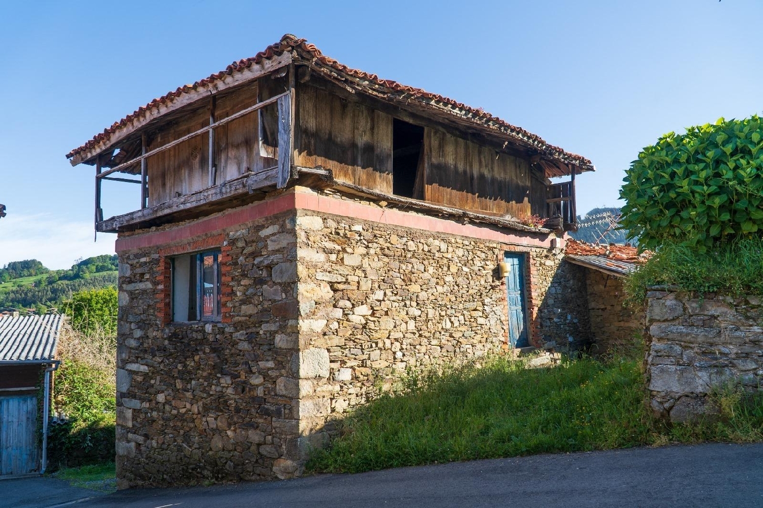  till salu hus Valloria Oviedo 5