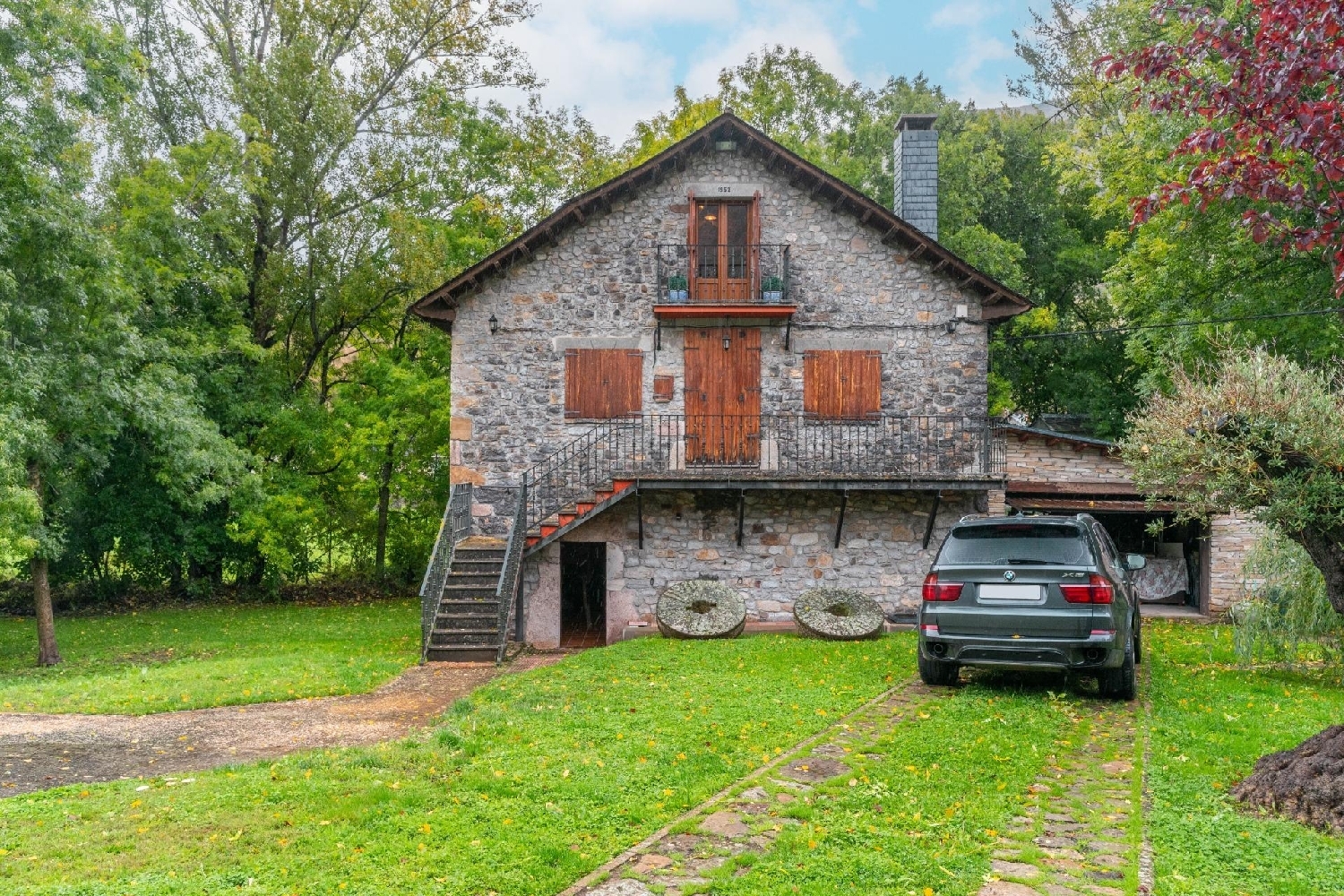  till salu hus Vega De Viejos Villablino 1