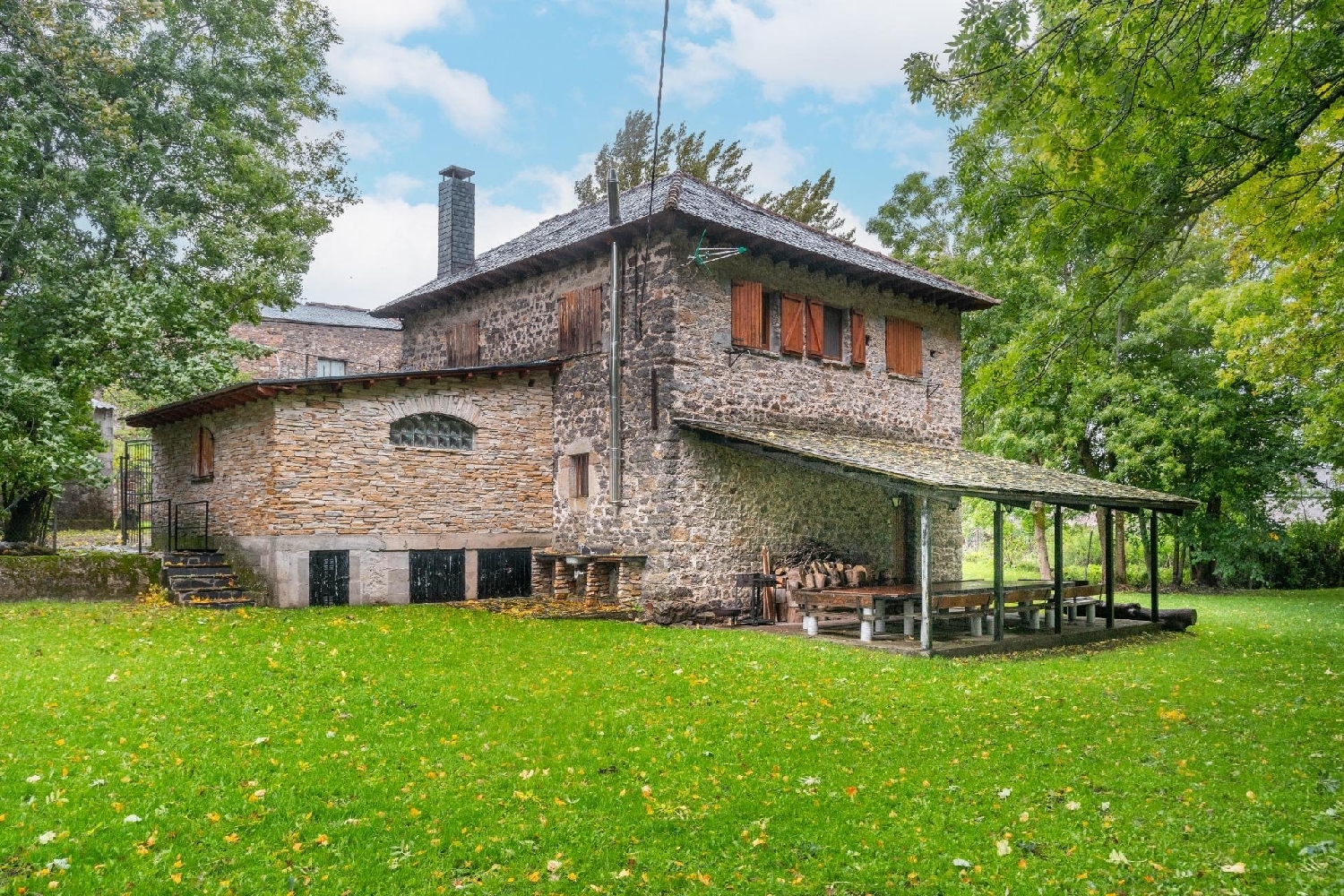  till salu hus Vega De Viejos Villablino 6