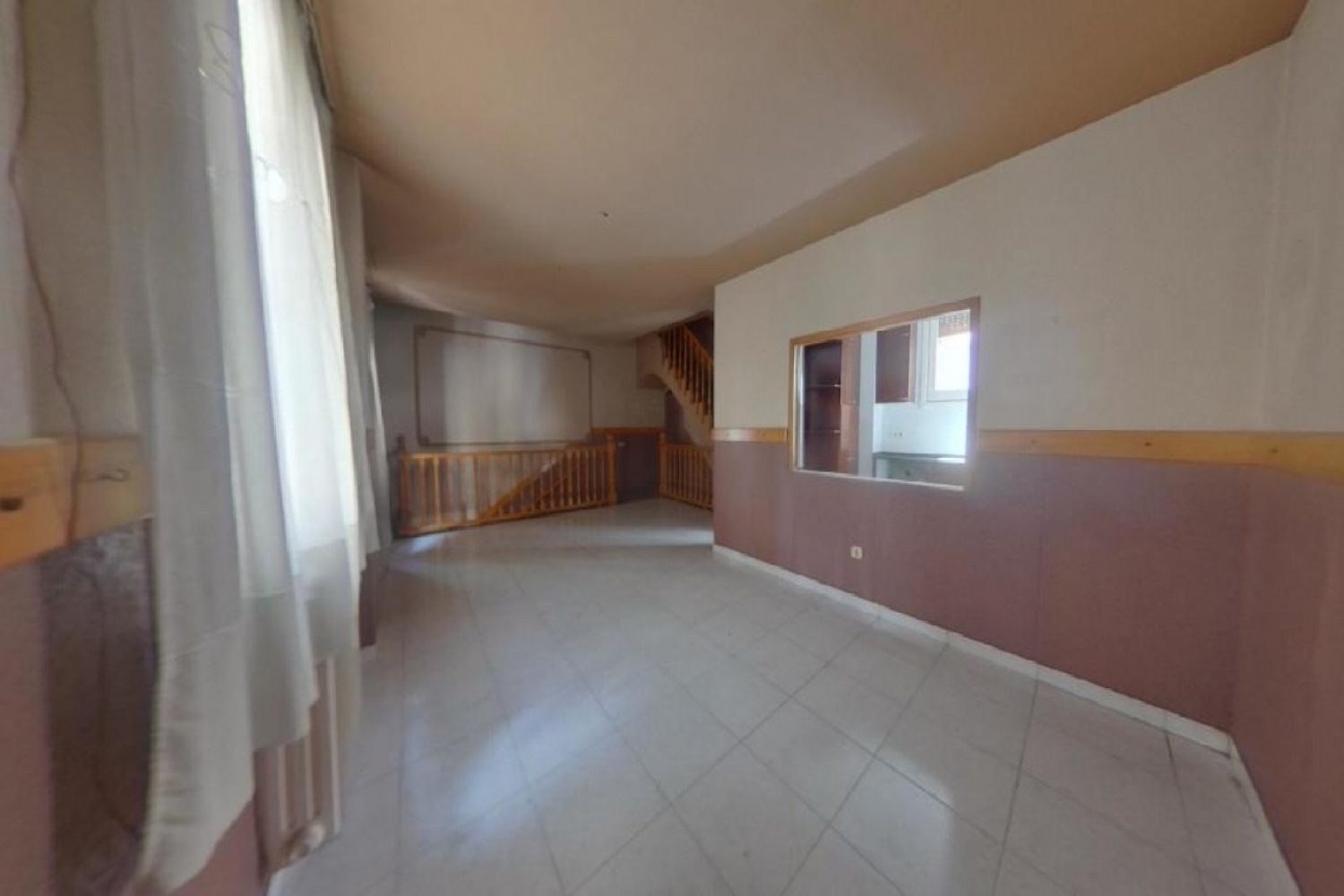  till salu hus Viladordis Bages 1