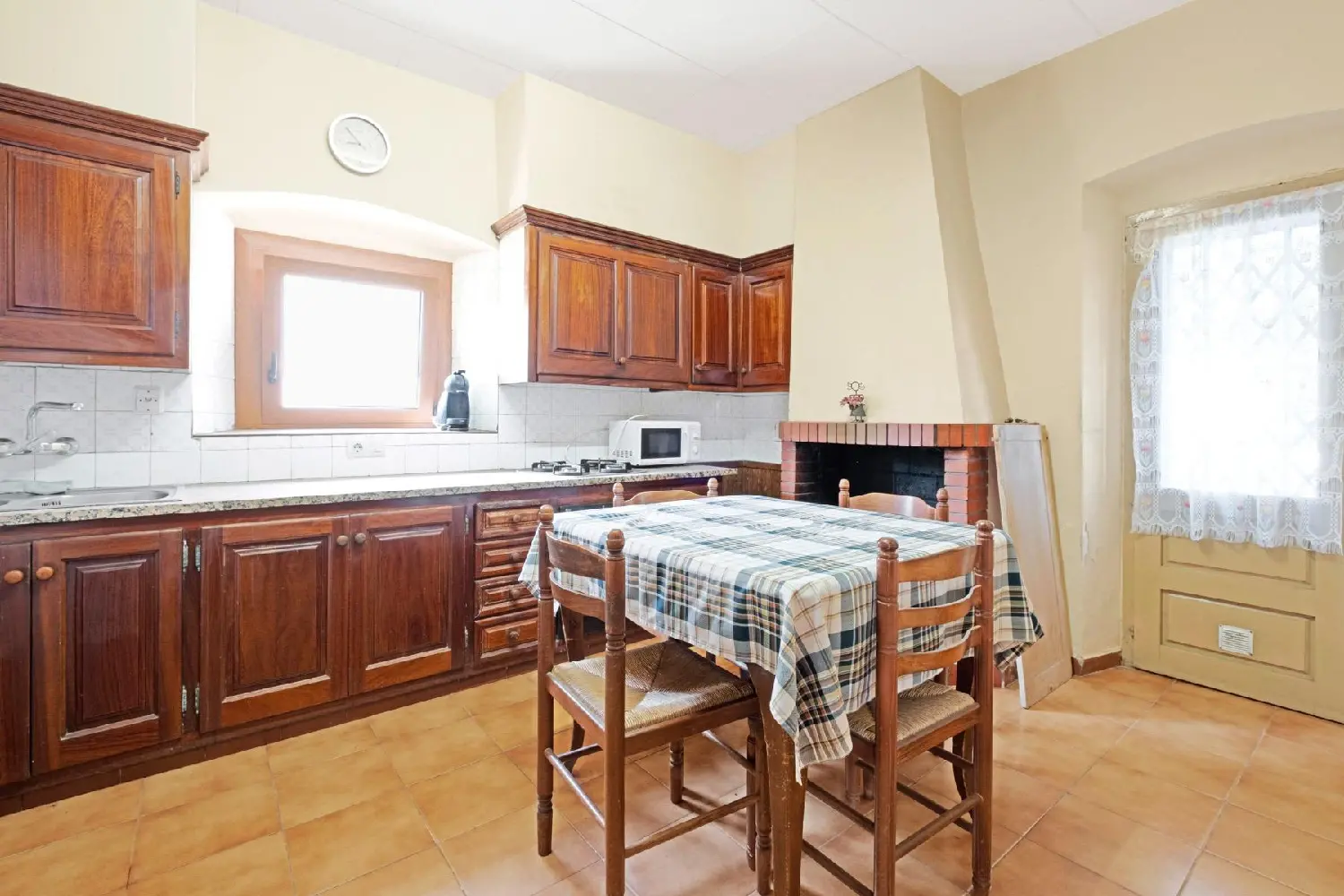  till salu hus Vilamacolum Alt Empordà 3
