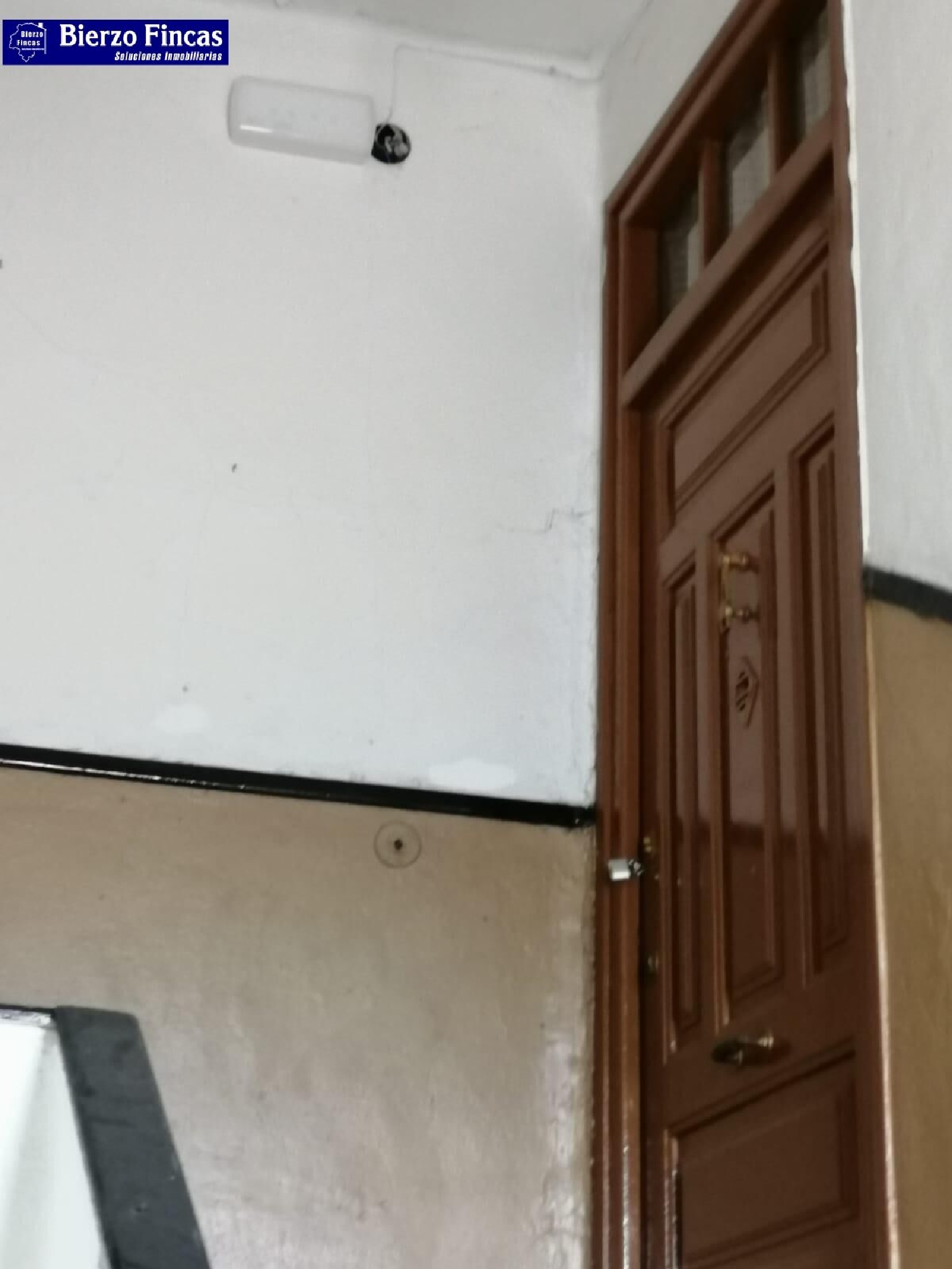till salu hus Villacedre León 2