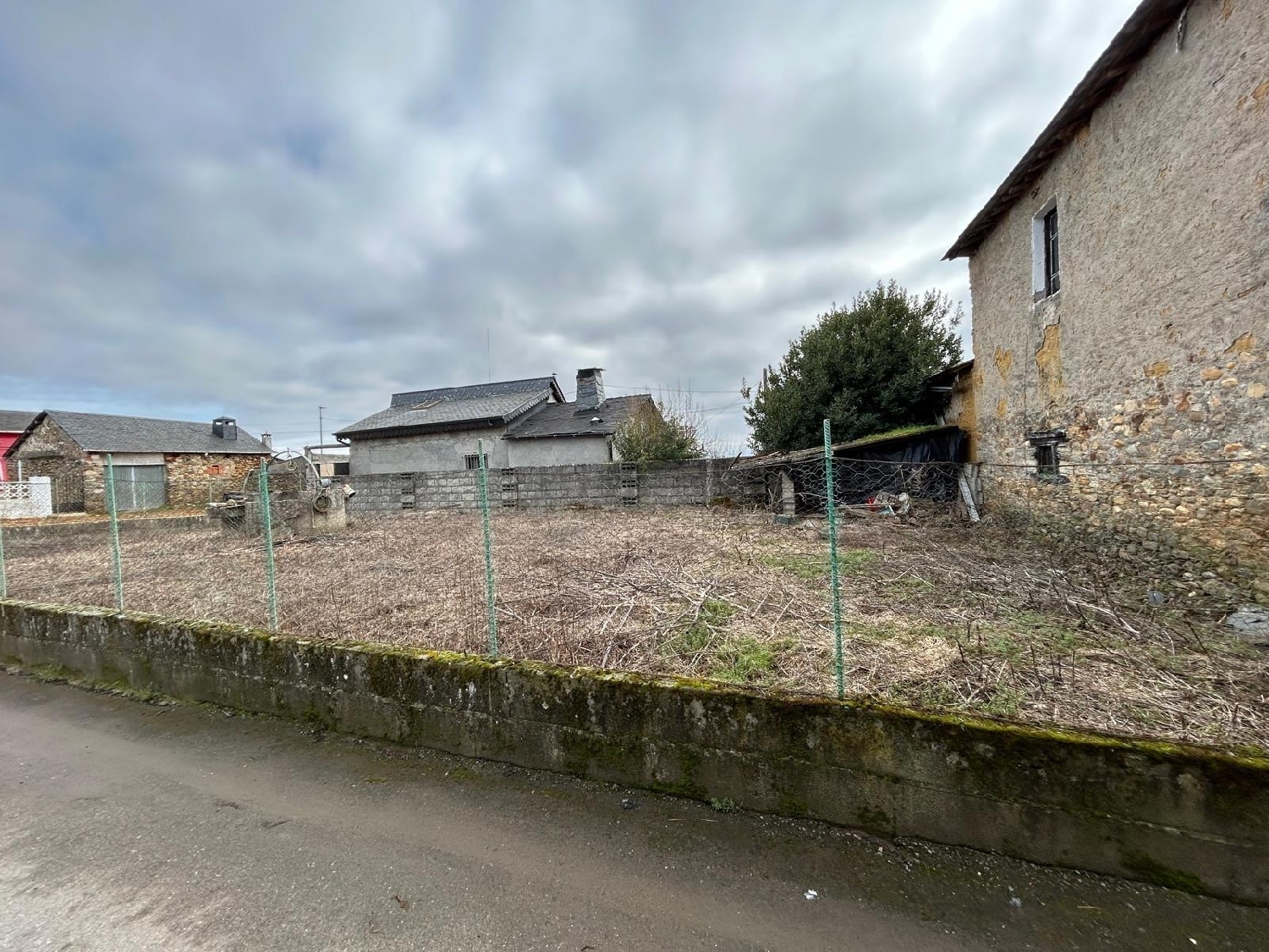 till salu hus Villadecanes Bierzo (El) 2