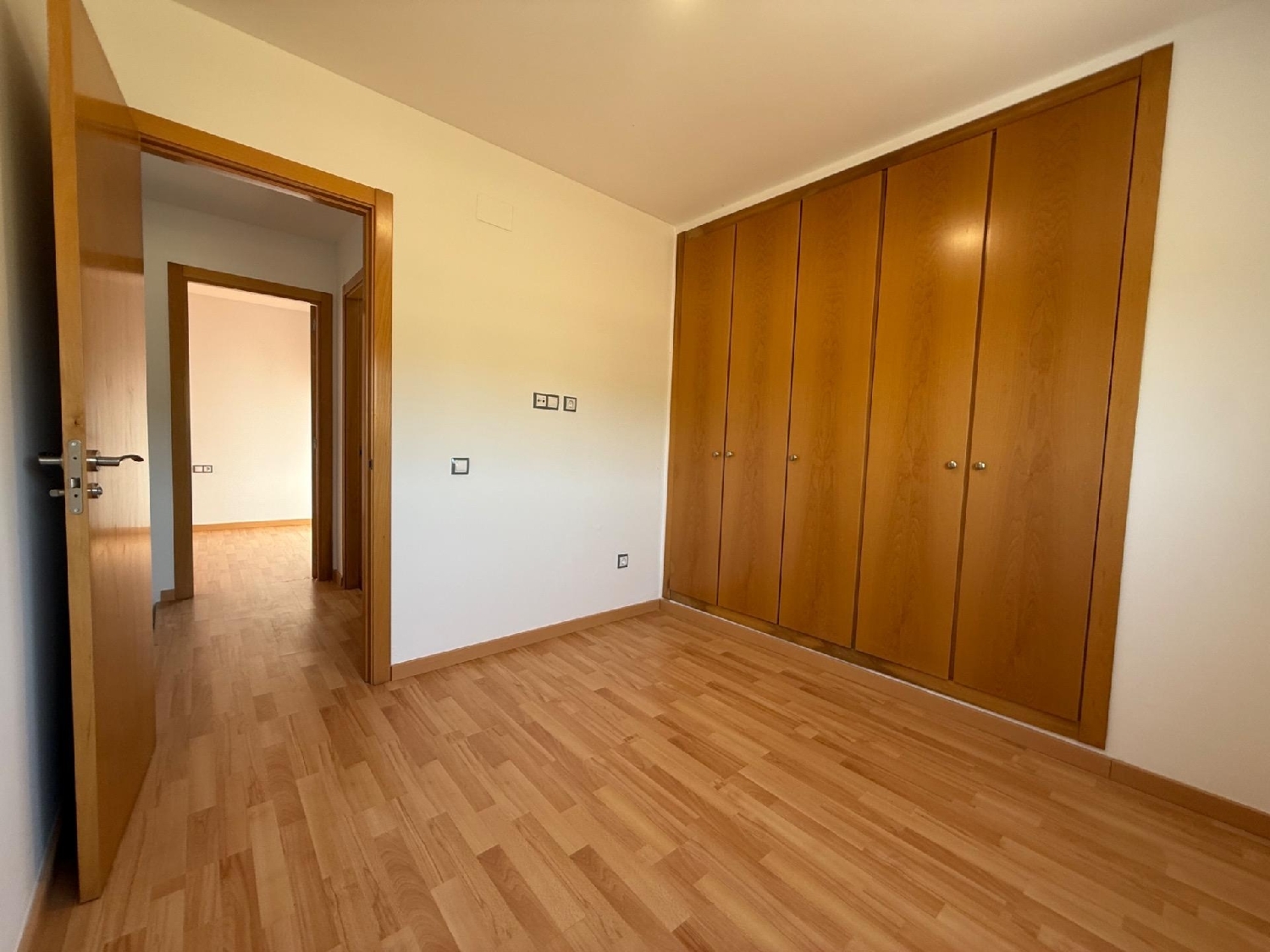  till salu hus Villar Del Arzobispo Serranos (Los) 1
