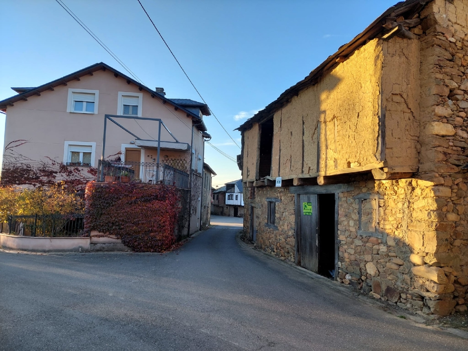 till salu hus Villaviciosa De San Miguel Bierzo (El) 2