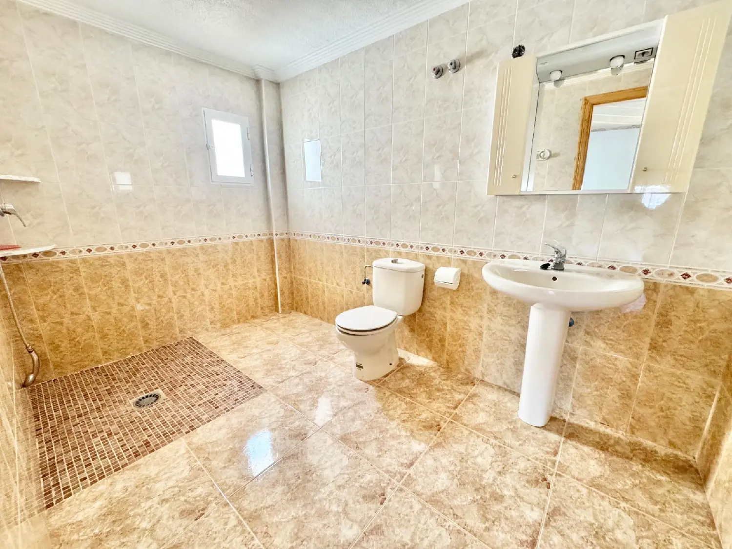  till salu hus Vistabella Baix Segura 4