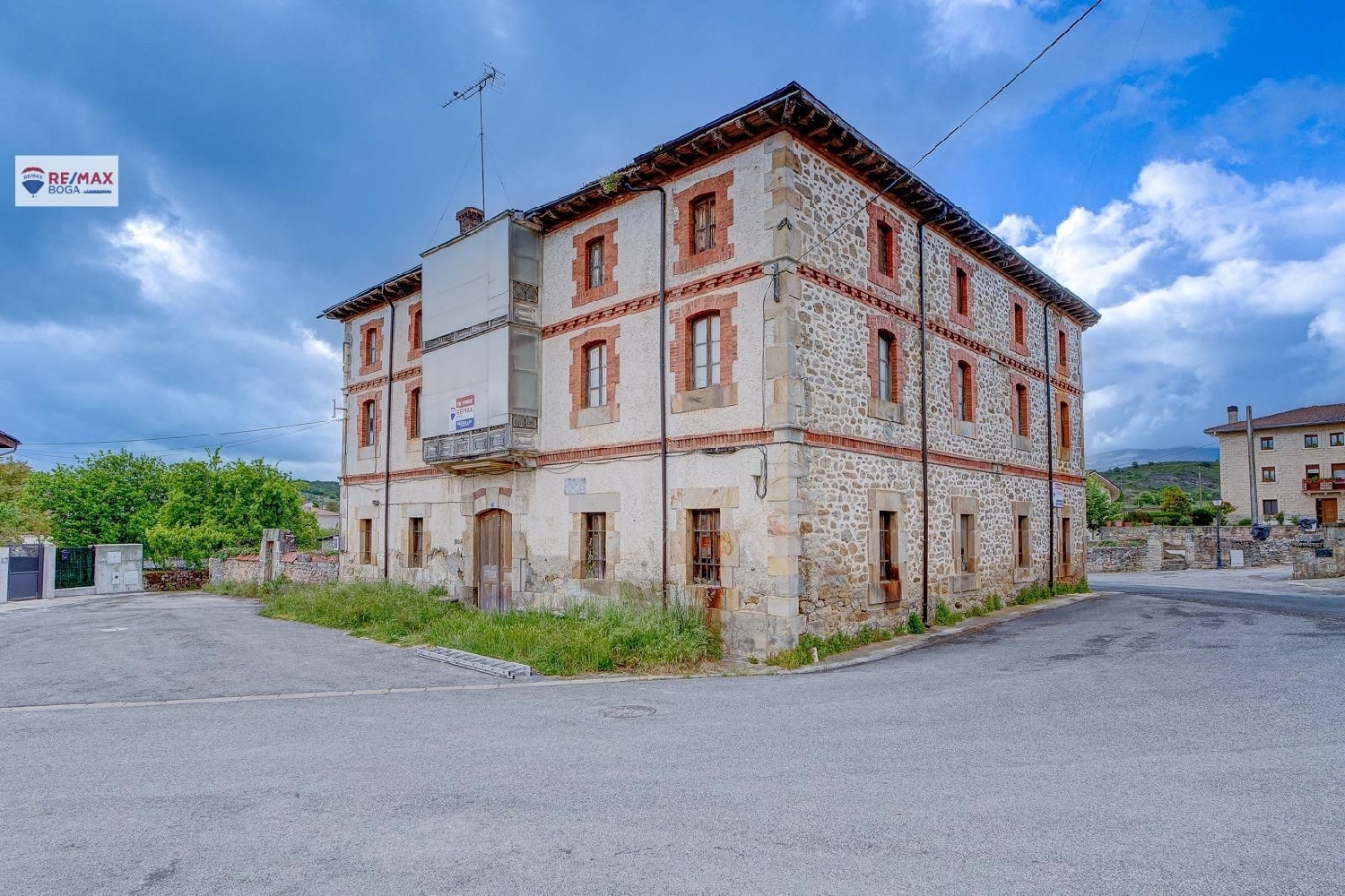  till salu hus Zalduondo Salvatierra 1
