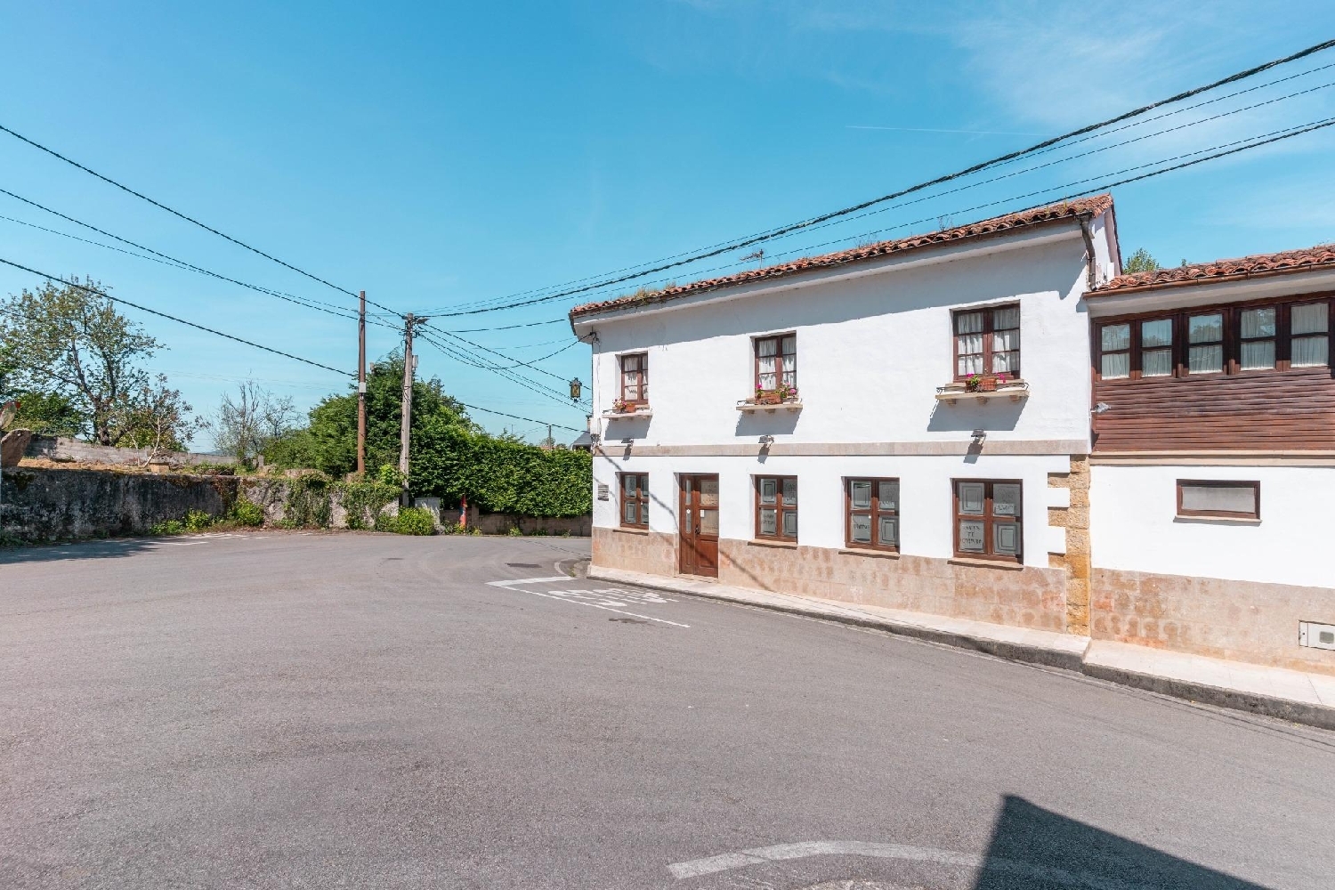 till salu herrgard La Sierra Oviedo 3