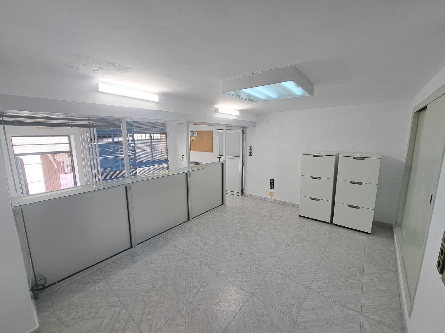  till salu kontor Alzira Ribera Alta 8