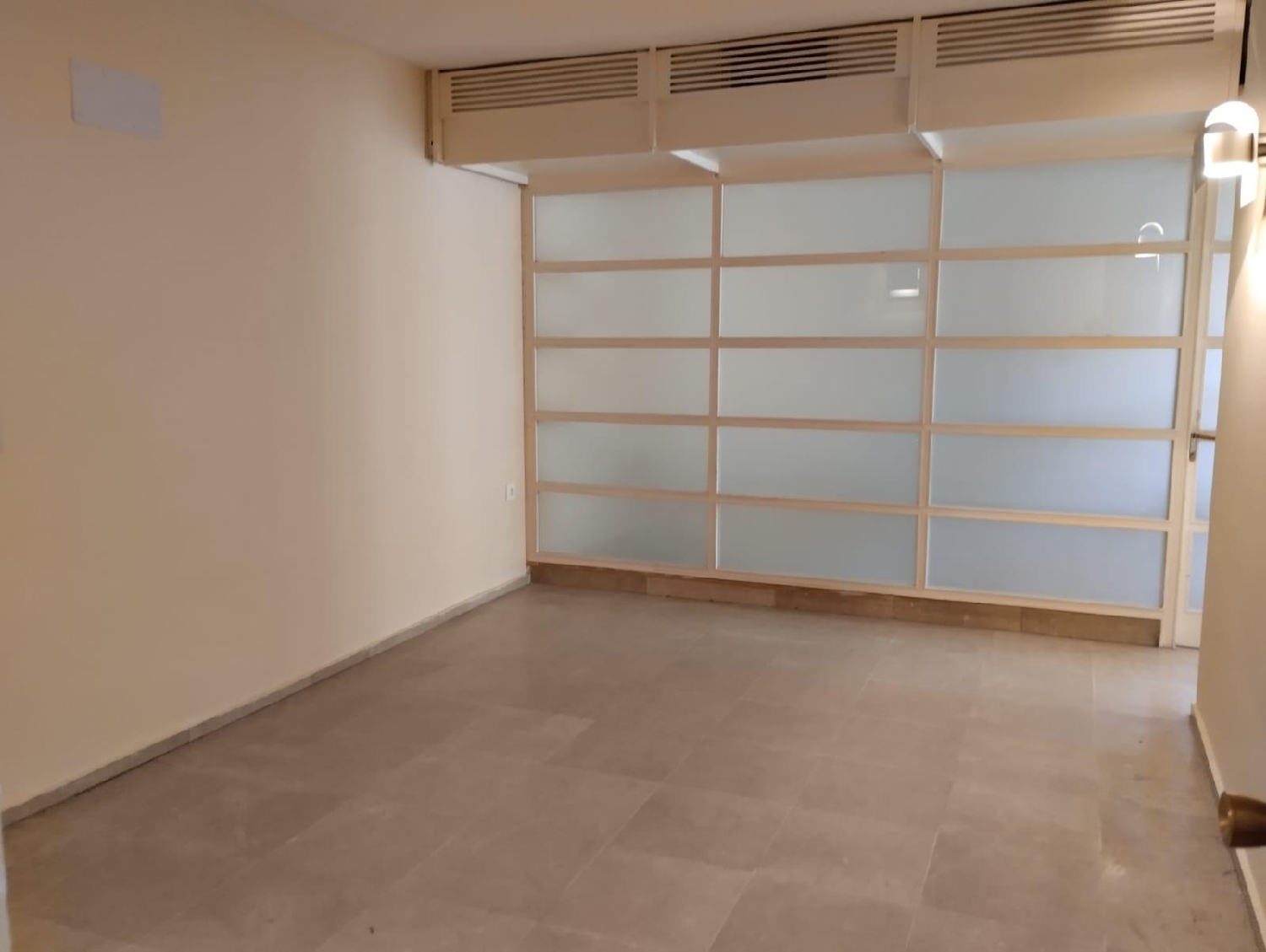  till salu kontor Córdoba Centro 14008 Córdoba 1