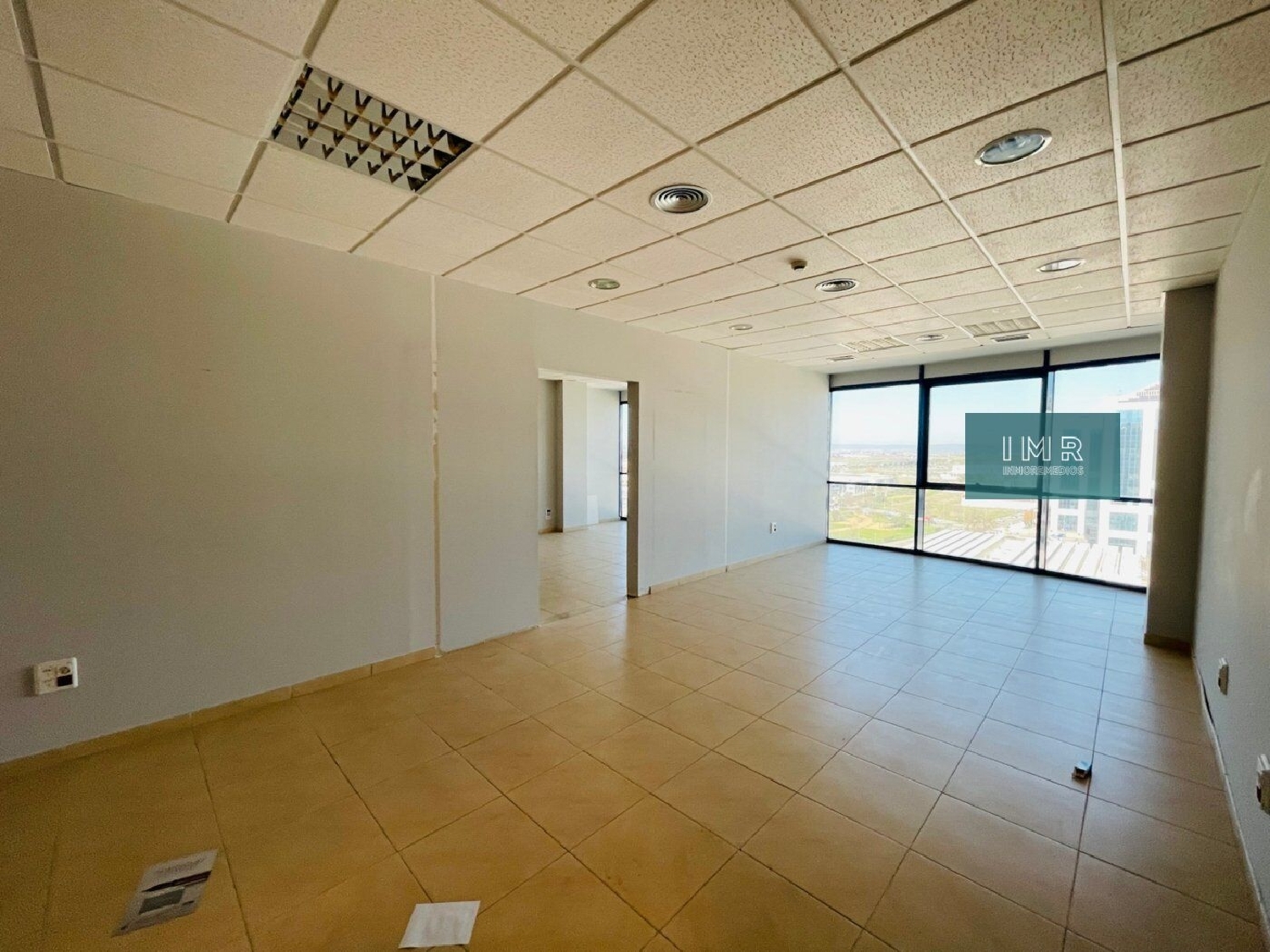  till salu kontor Distrito Norte Metropolitana De Sevilla 1