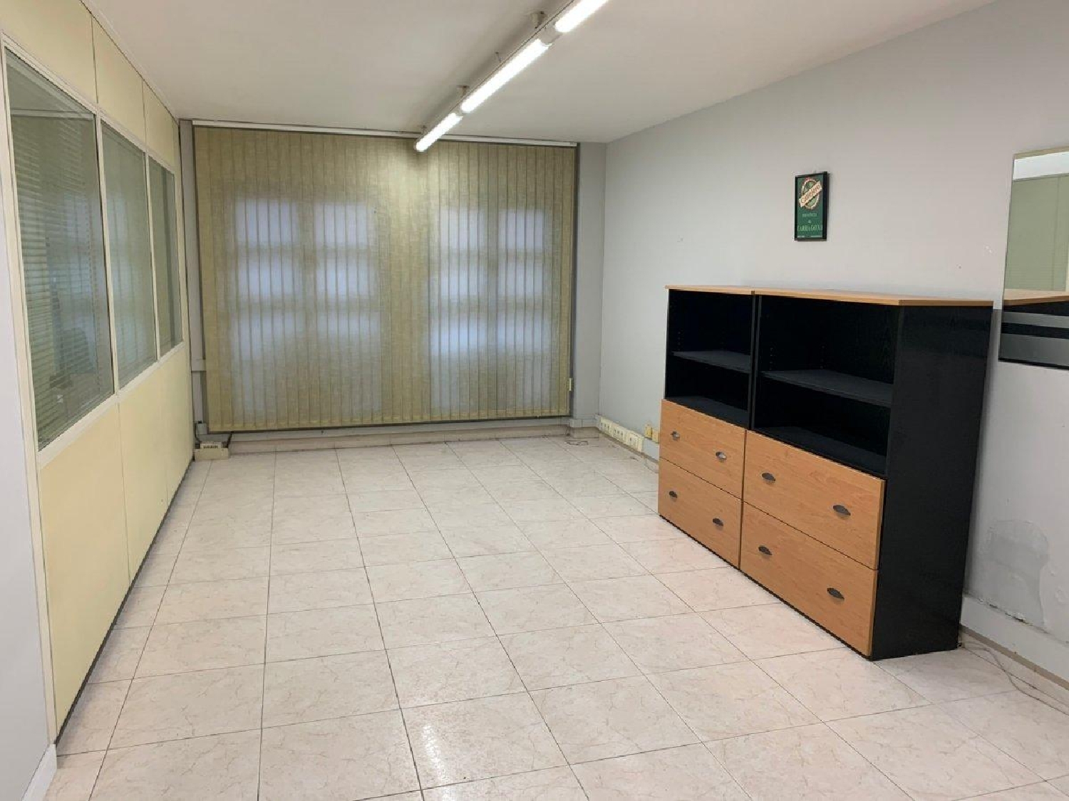  till salu kontor Eixample Tarragonès 4