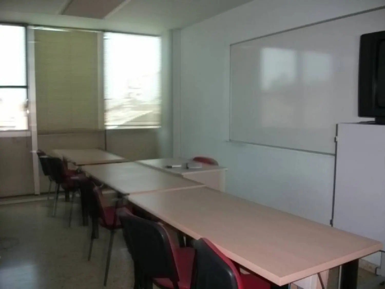  till salu kontor Els Comdals Bages 1