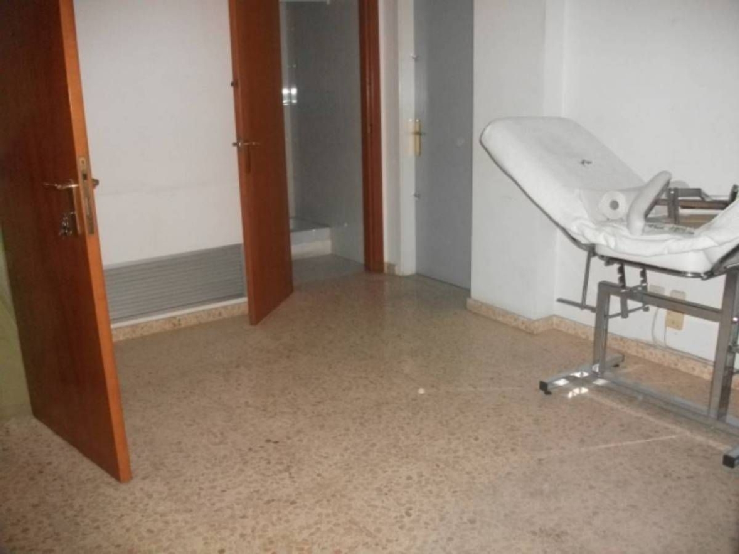 till salu kontor Els Comdals Bages 7