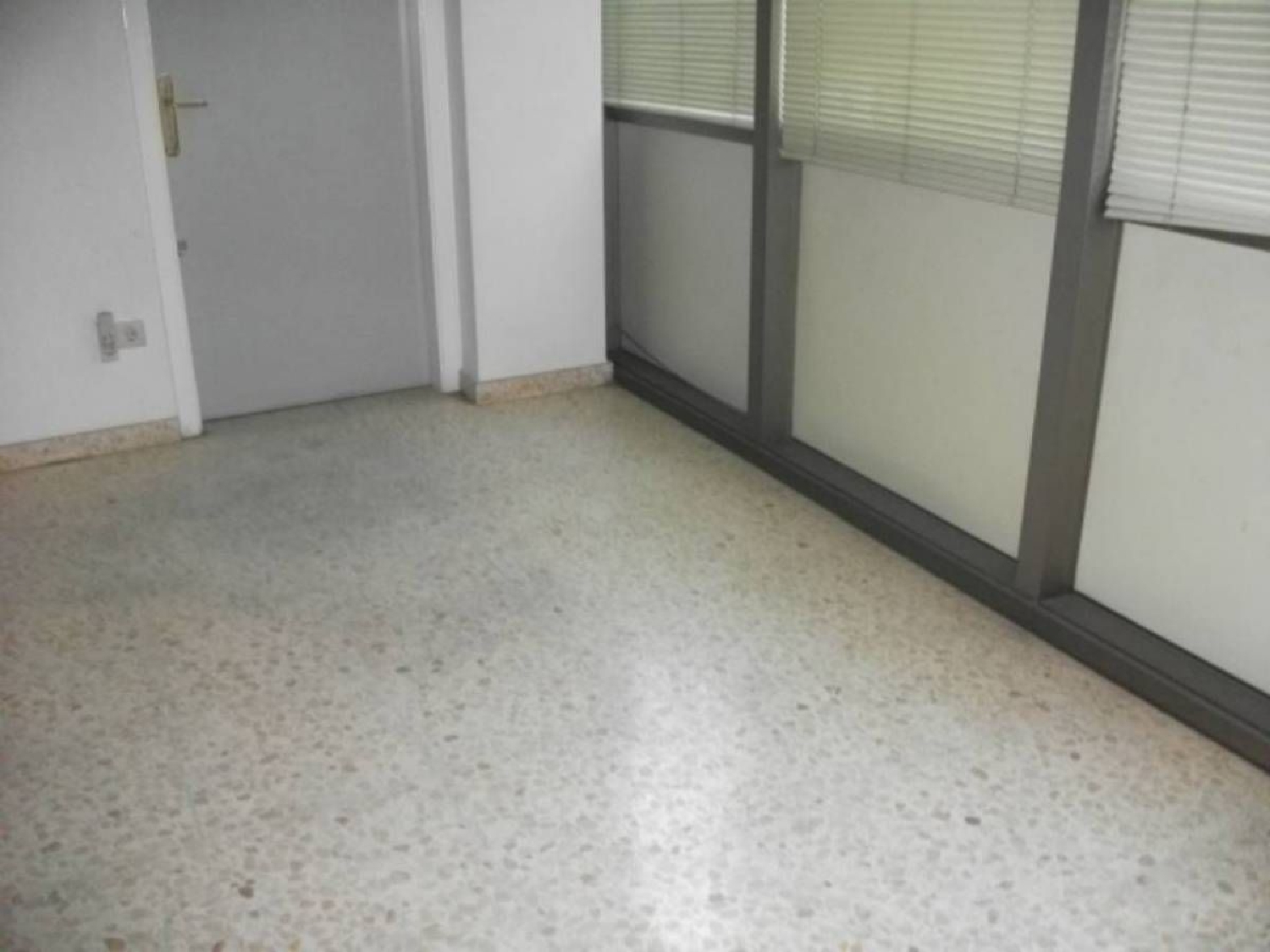  till salu kontor Els Comdals Bages 6