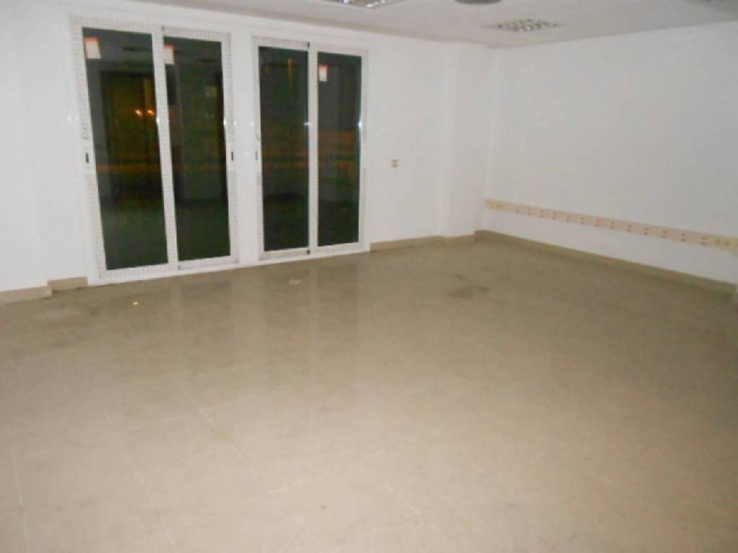  till salu kontor Els Comdals Bages 1