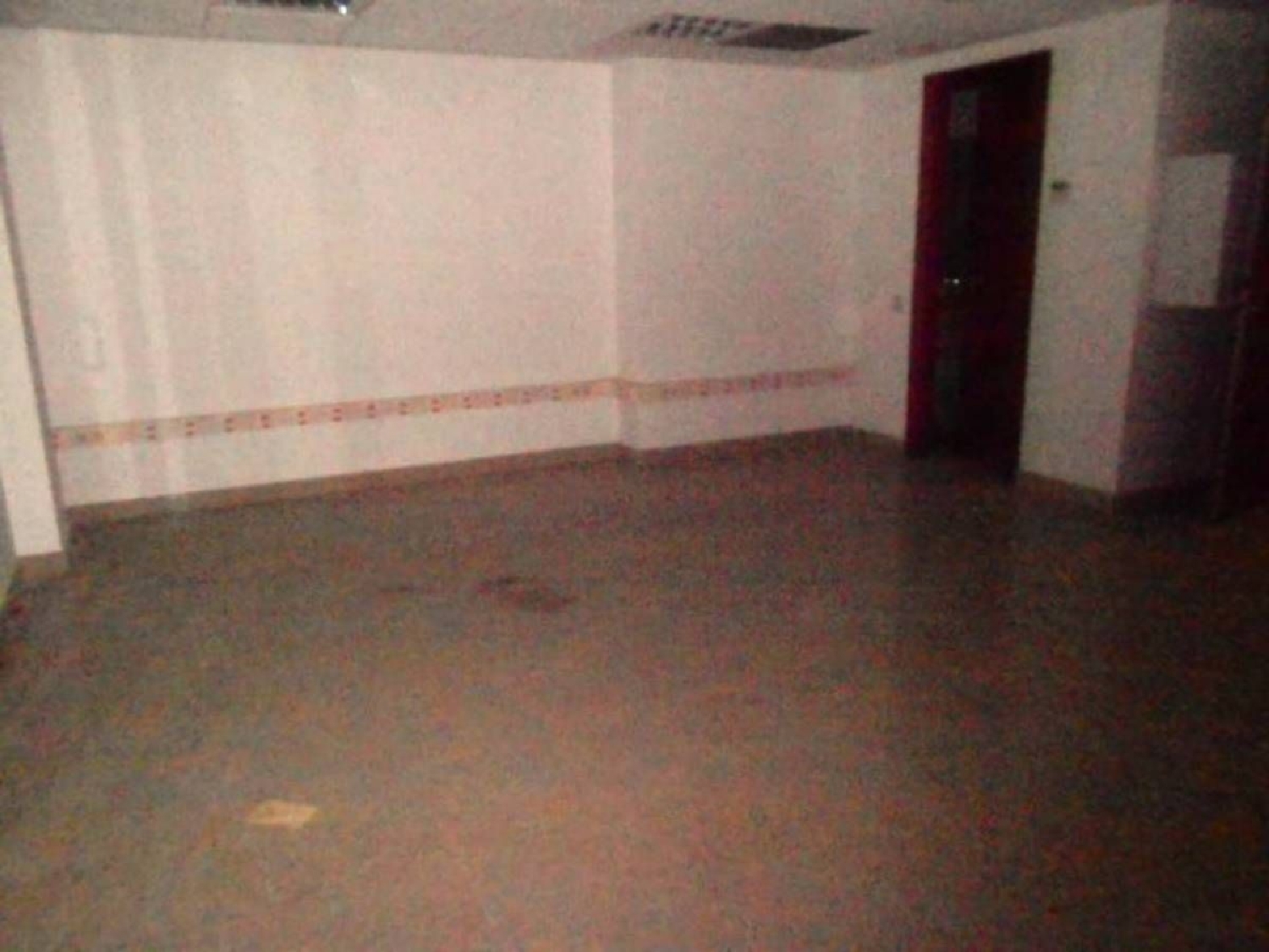 till salu kontor Els Comdals Bages 3