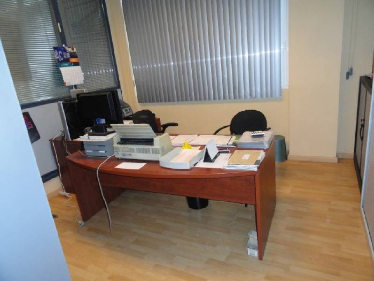  till salu kontor Els Montesinos Vinalopó Mitjà 7
