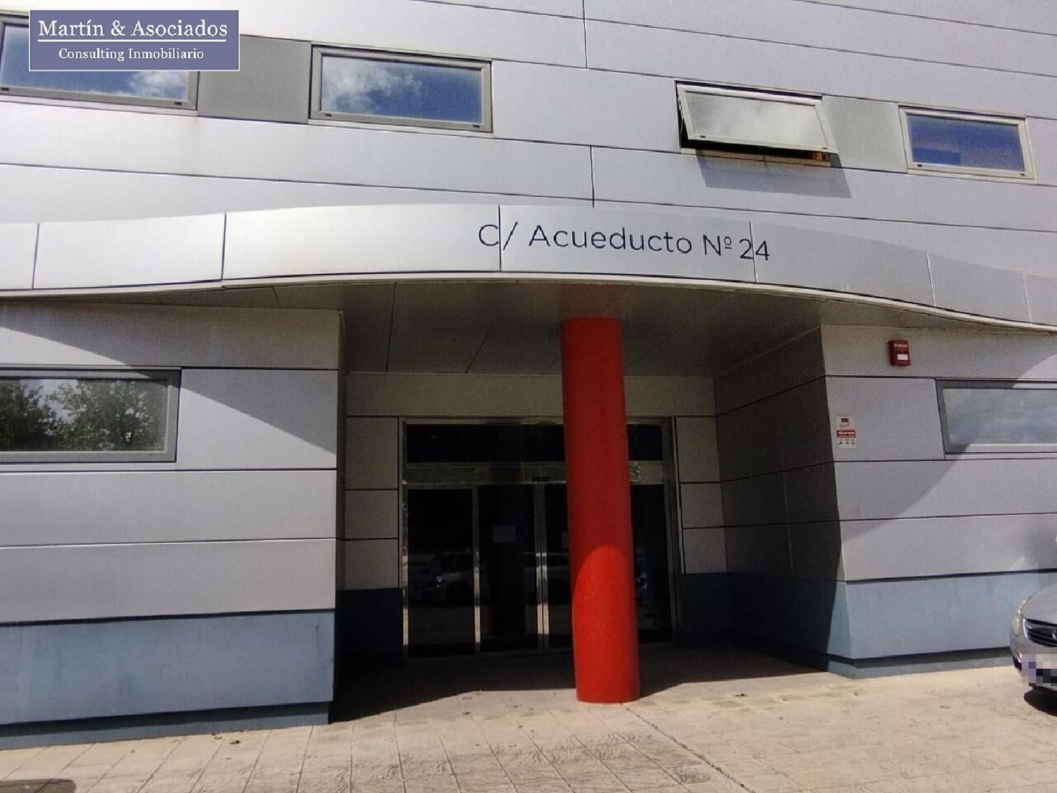 till salu kontor La Hermandad Y Tixges Metropolitana De Sevilla 3