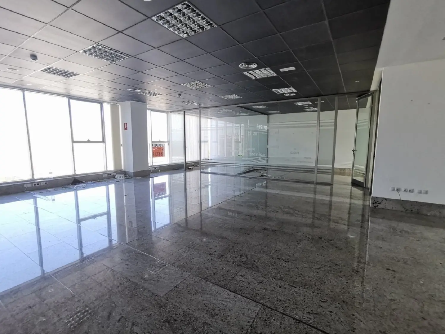  till salu kontor Los Pinos Baix Vinalopó 1