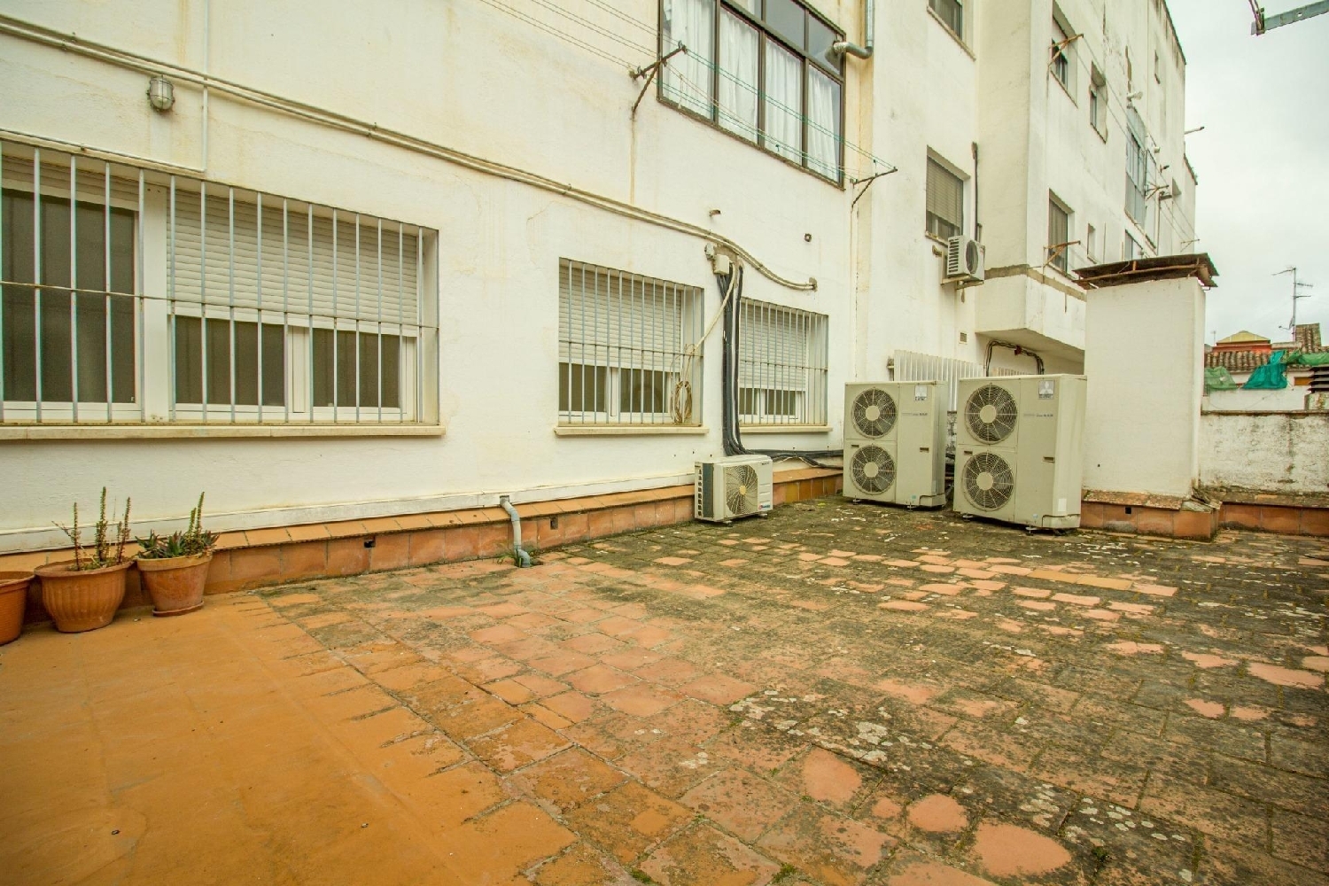  till salu kontor Los Pinares Badajoz 7
