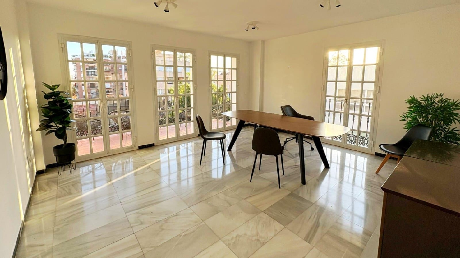  till salu kontor Marbella Costa Del Sol Occidental 1