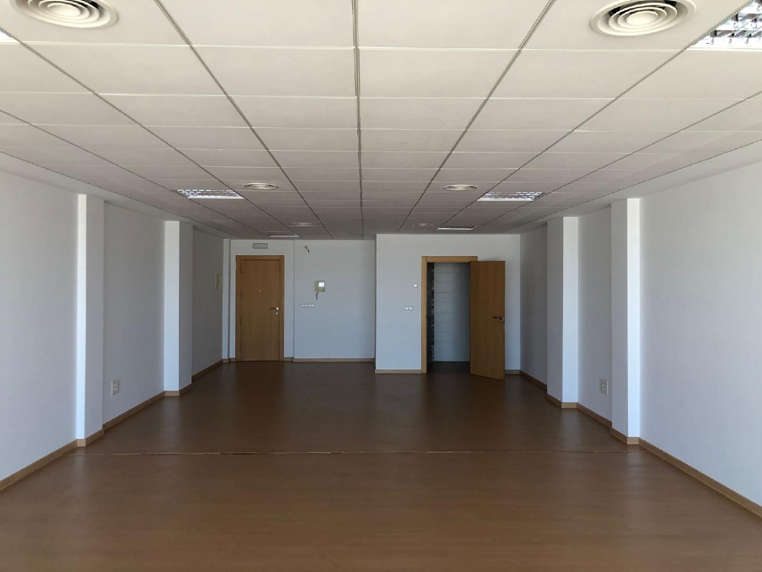  till salu kontor Montepríncipe Vega Media Del Segura 4