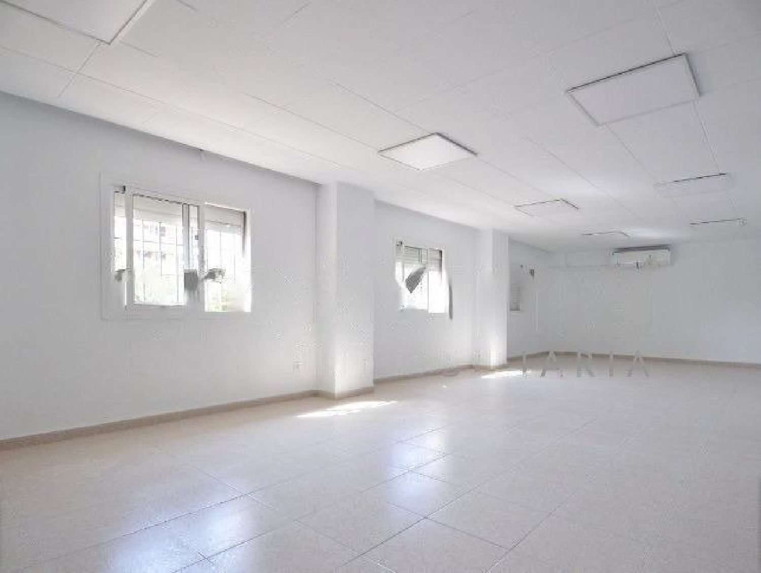  till salu kontor Nervión 41005 Metropolitana De Sevilla 1