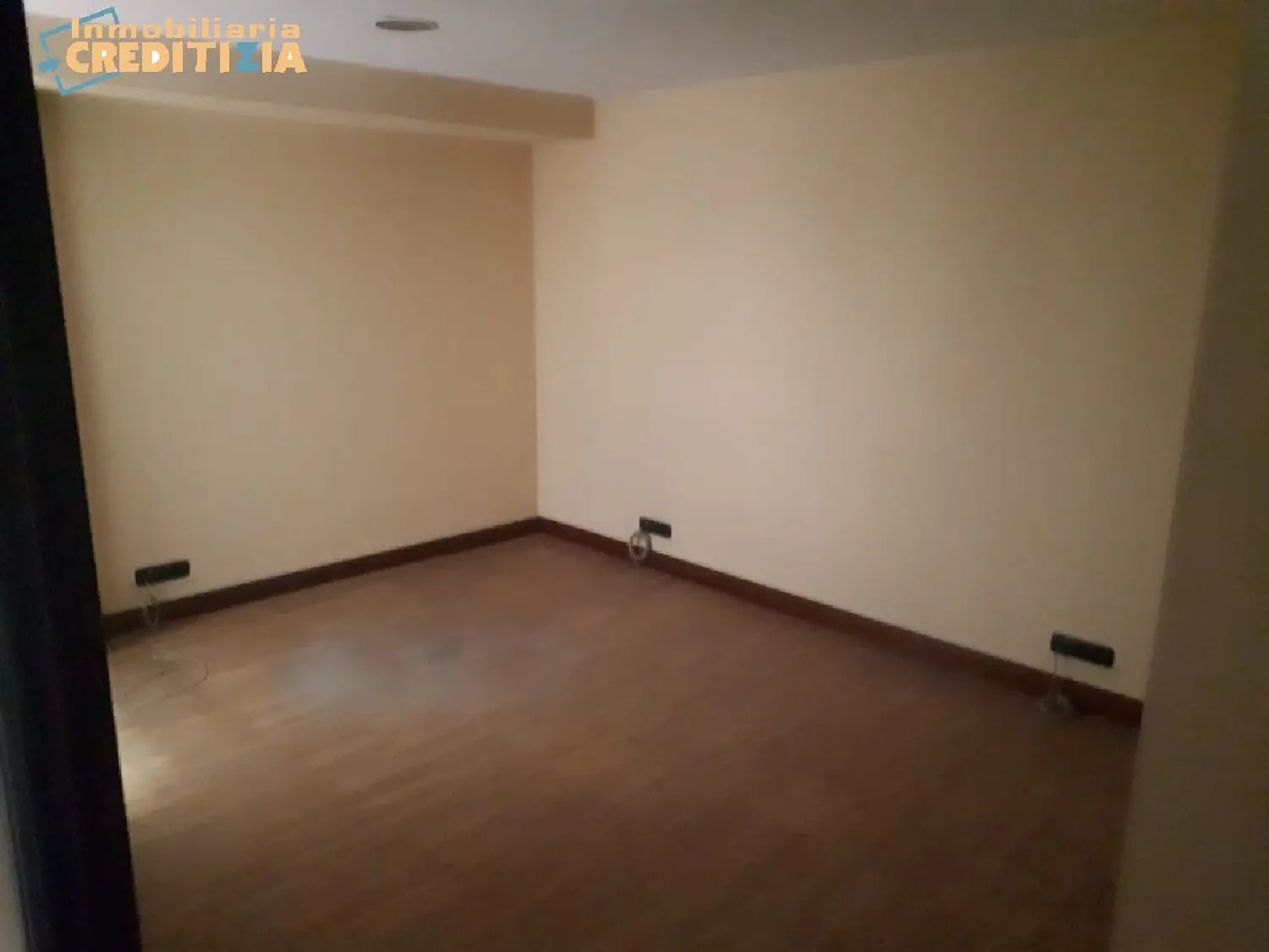  till salu kontor O Carme Vigo 1